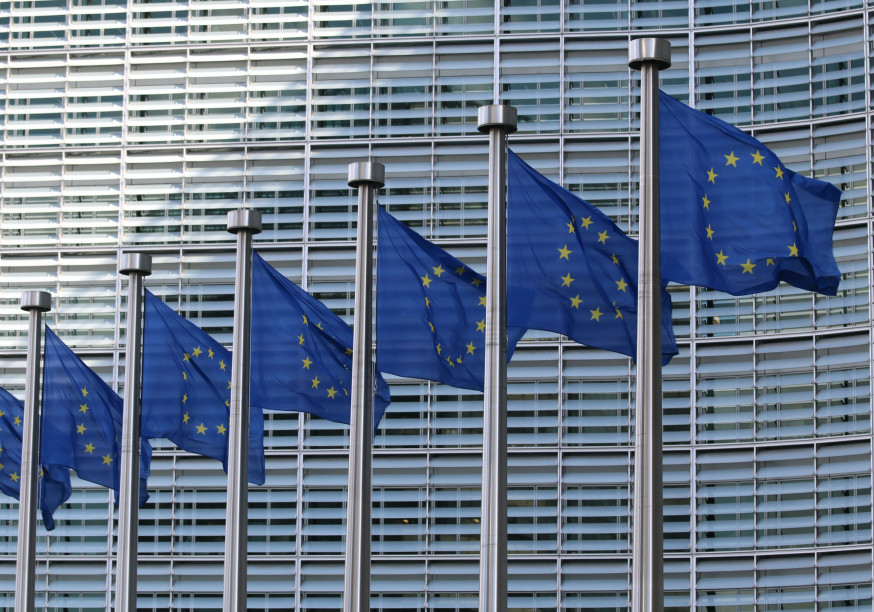 Banderas de la Unión Europa en la Comisión Europa